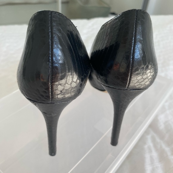 Black Aldo heels size 7.5 - Picture 3 of 8